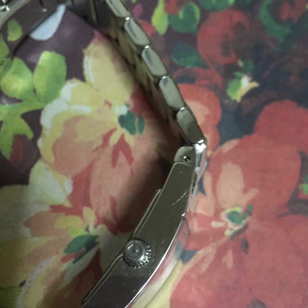 GUCCI Watch - Picture 12 of 12